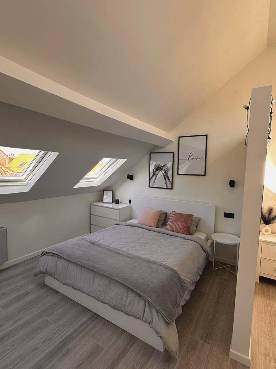 Ferienwohnung Skyroof A Ixelles - Viaduc Brüssel Exterior foto