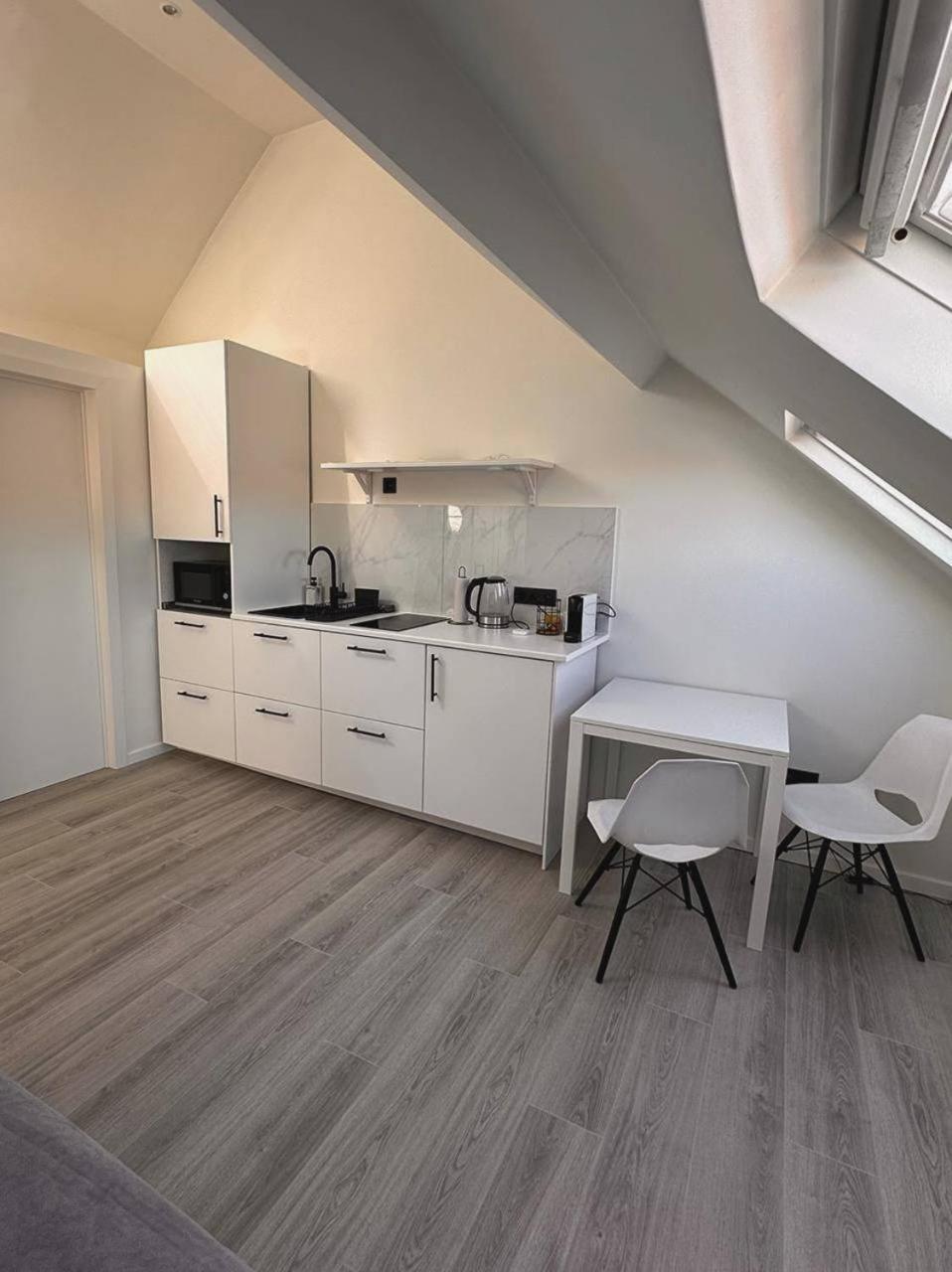 Ferienwohnung Skyroof A Ixelles - Viaduc Brüssel Exterior foto